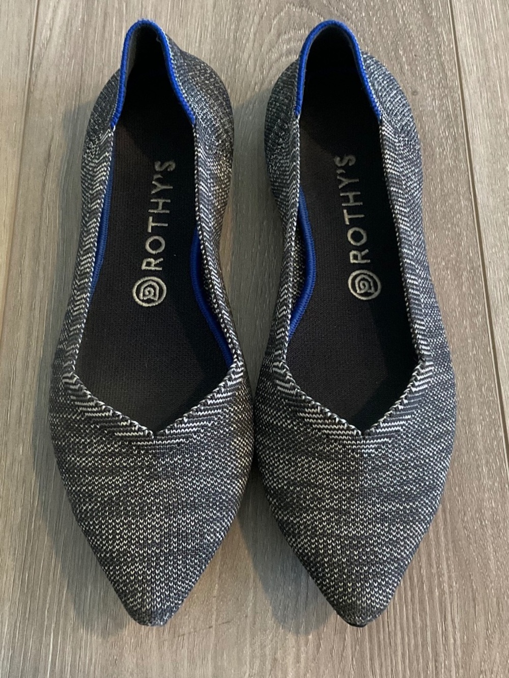 ROTHY’S The Point Flat in Granite Heather Size 10